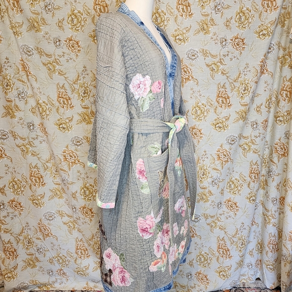 Upcycled handmade quilted jacket - Picture 6 of 17